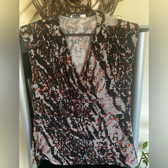 - (3)Bundle of sleeveless tops - Picture 4 of 6